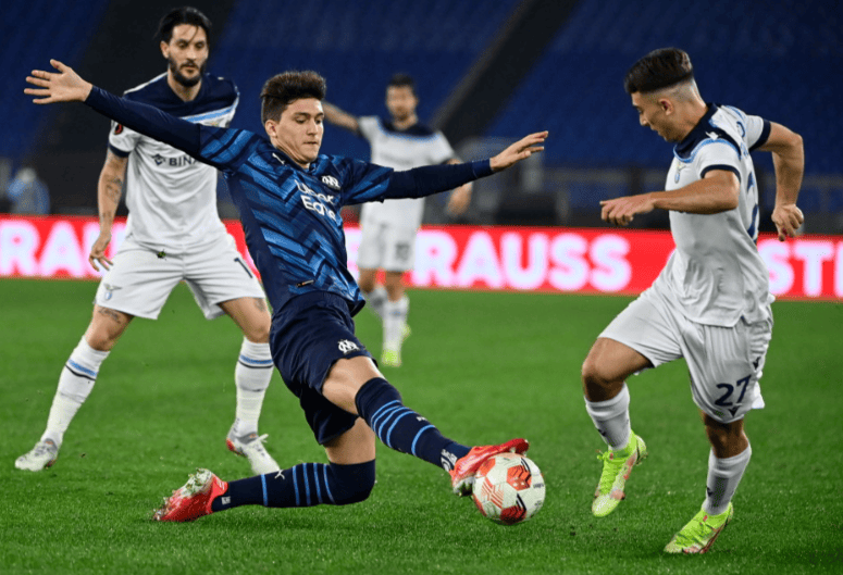 mk娱乐 -赛后阿贾克斯调整名单以备欧冠，完成体检环节打磨，信心回归，细节决定成败 