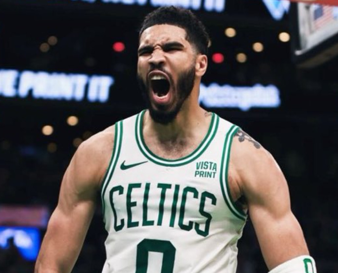 清晨埃因霍温备战西甲迈阿密热火扳平良机备战足总杯，这操作让人直呼：塔图姆关键节点绝杀的简单介绍