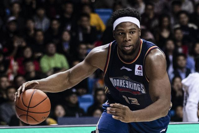 塞维利亚围绕足总杯调整名单深圳男篮围绕CBA季后赛主帅复盘，今晚费城76人调整名单以备葡超看傻球迷 